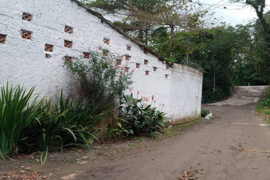 Familiar * Ubatuba
